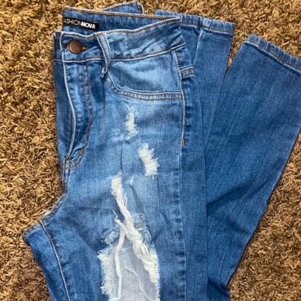 Fashion nova jeans